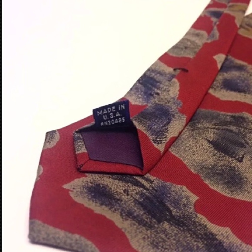Stafford Red & Gray Men's Necktie - Picture 4 of 5